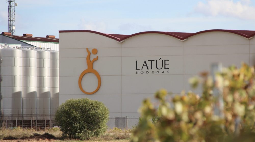Bodegas Latue winery